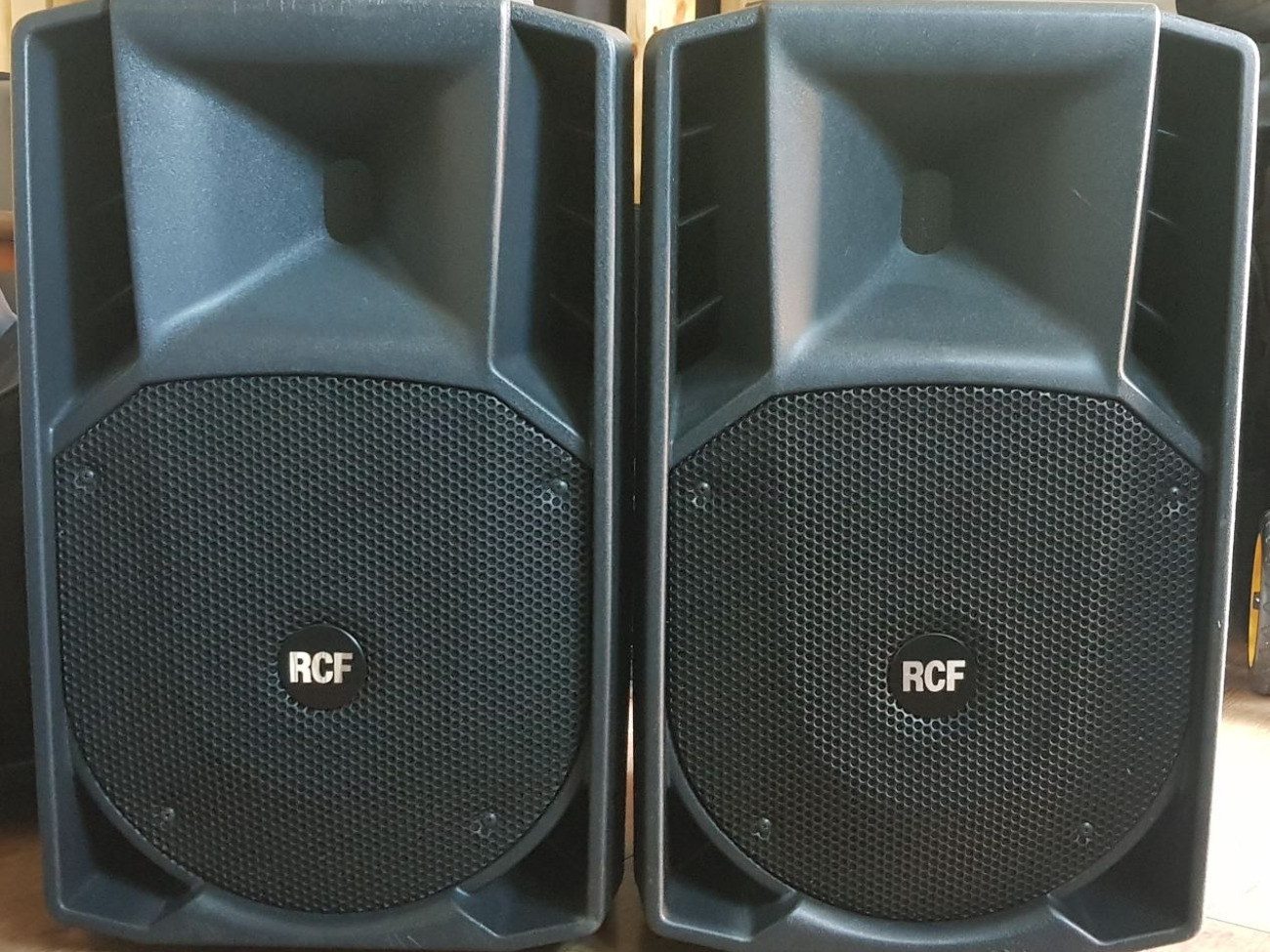 Active pa speakers (pair) - rcf 712-a mkii 