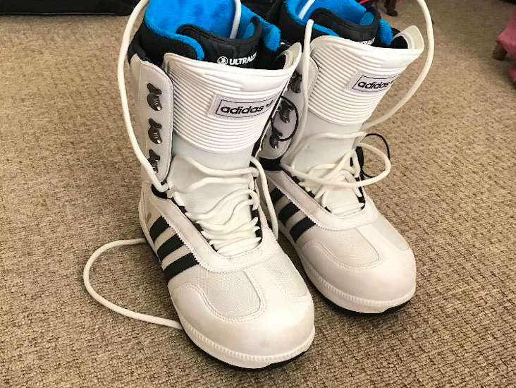 Adidas samba snowboard boot