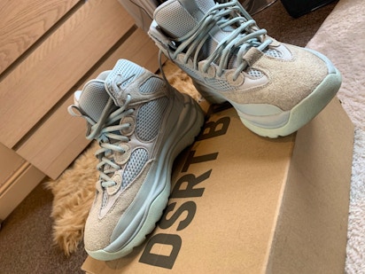 Adidas yeezy desert boot salt online