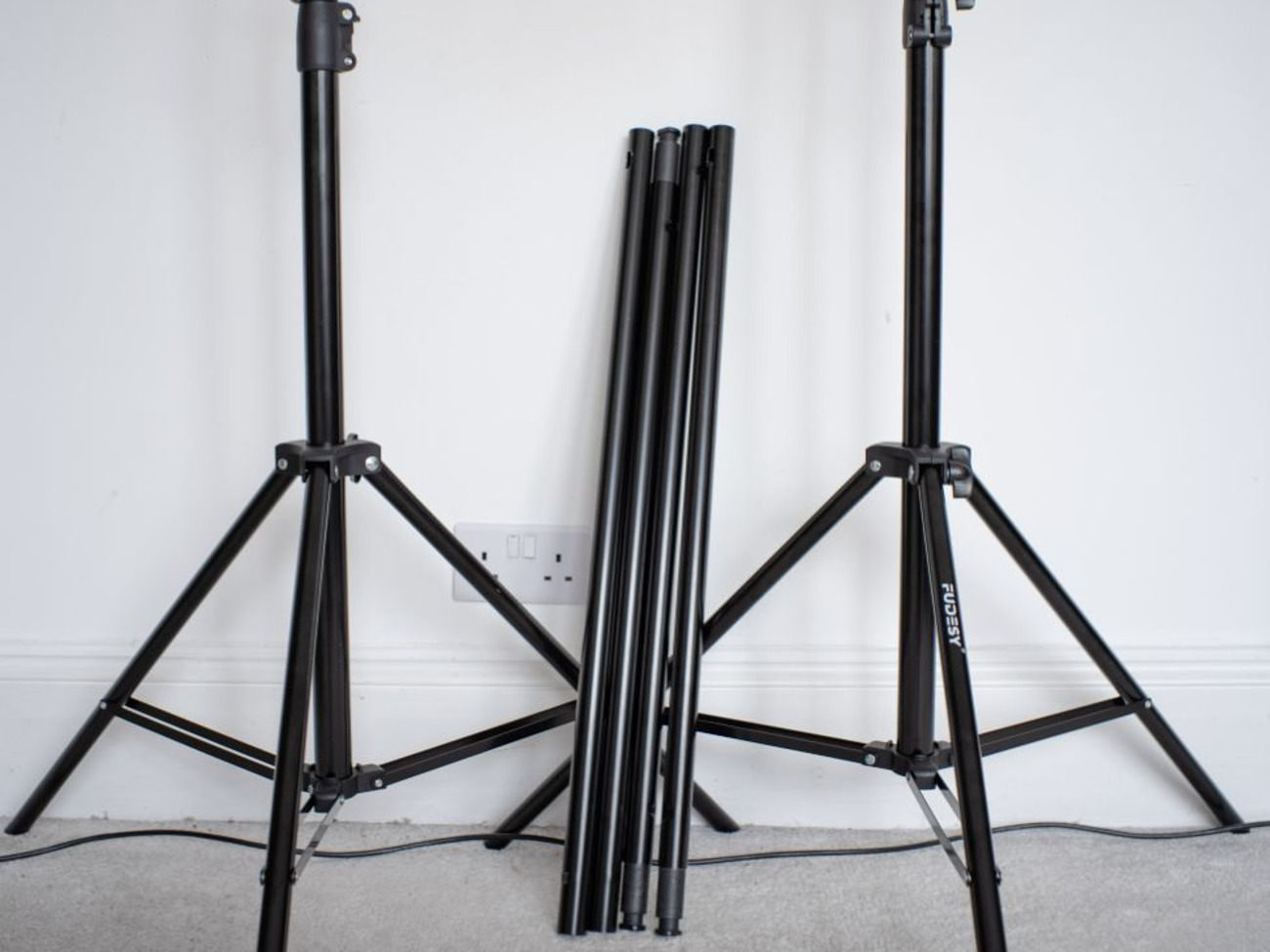 Adjustable photography backdrop