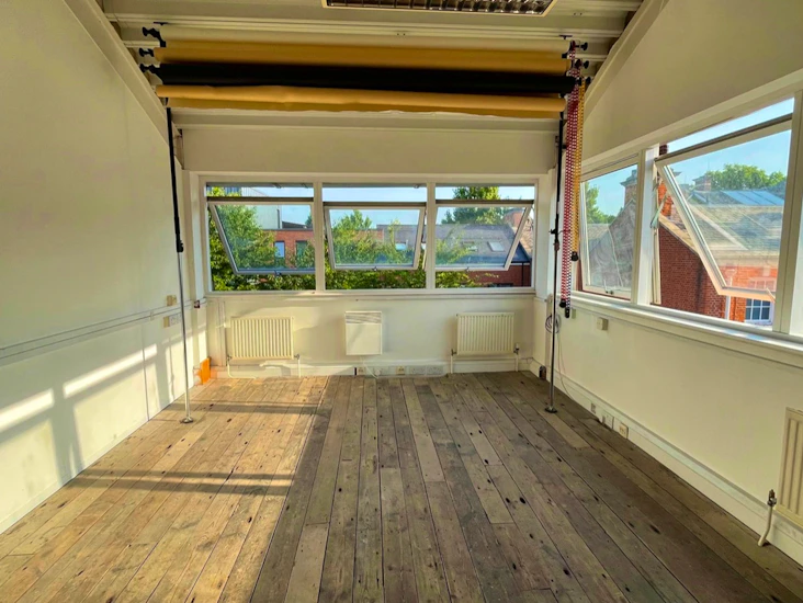 Affordable boutique studio - seven sisters