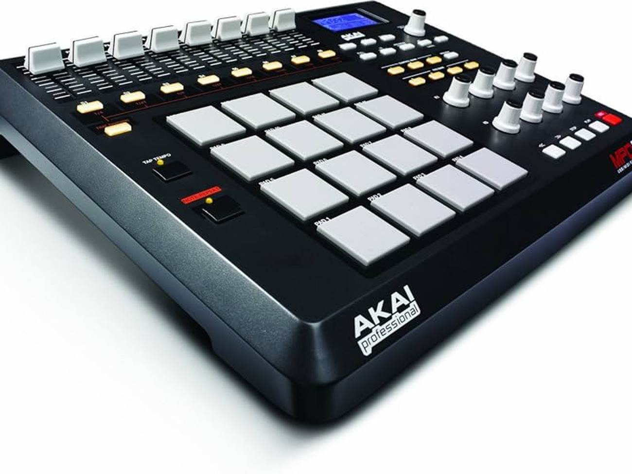 Rent Akai MPD32 USB/Midi MPC Pad Controller from Vincent M 