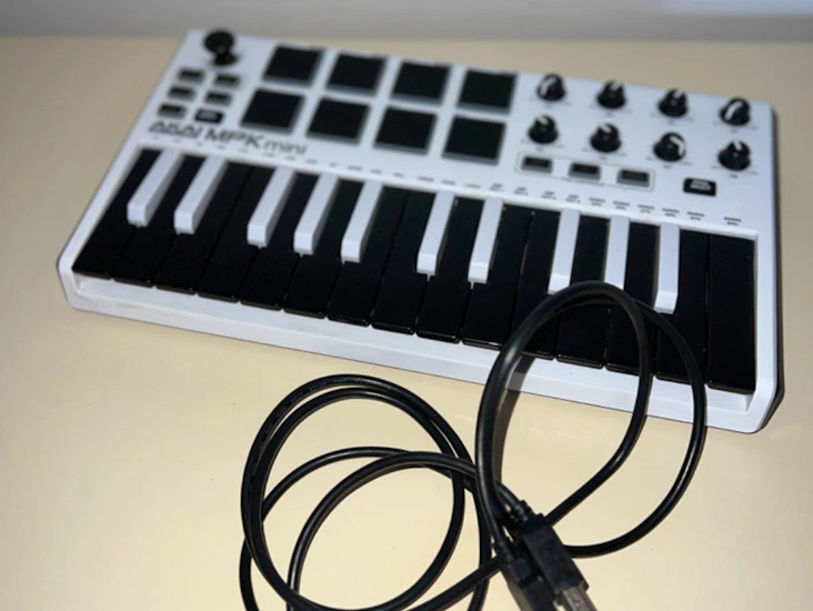 Akai pro mpk mini