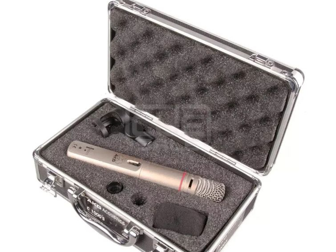 Akg c1000s condenser mics (pair)