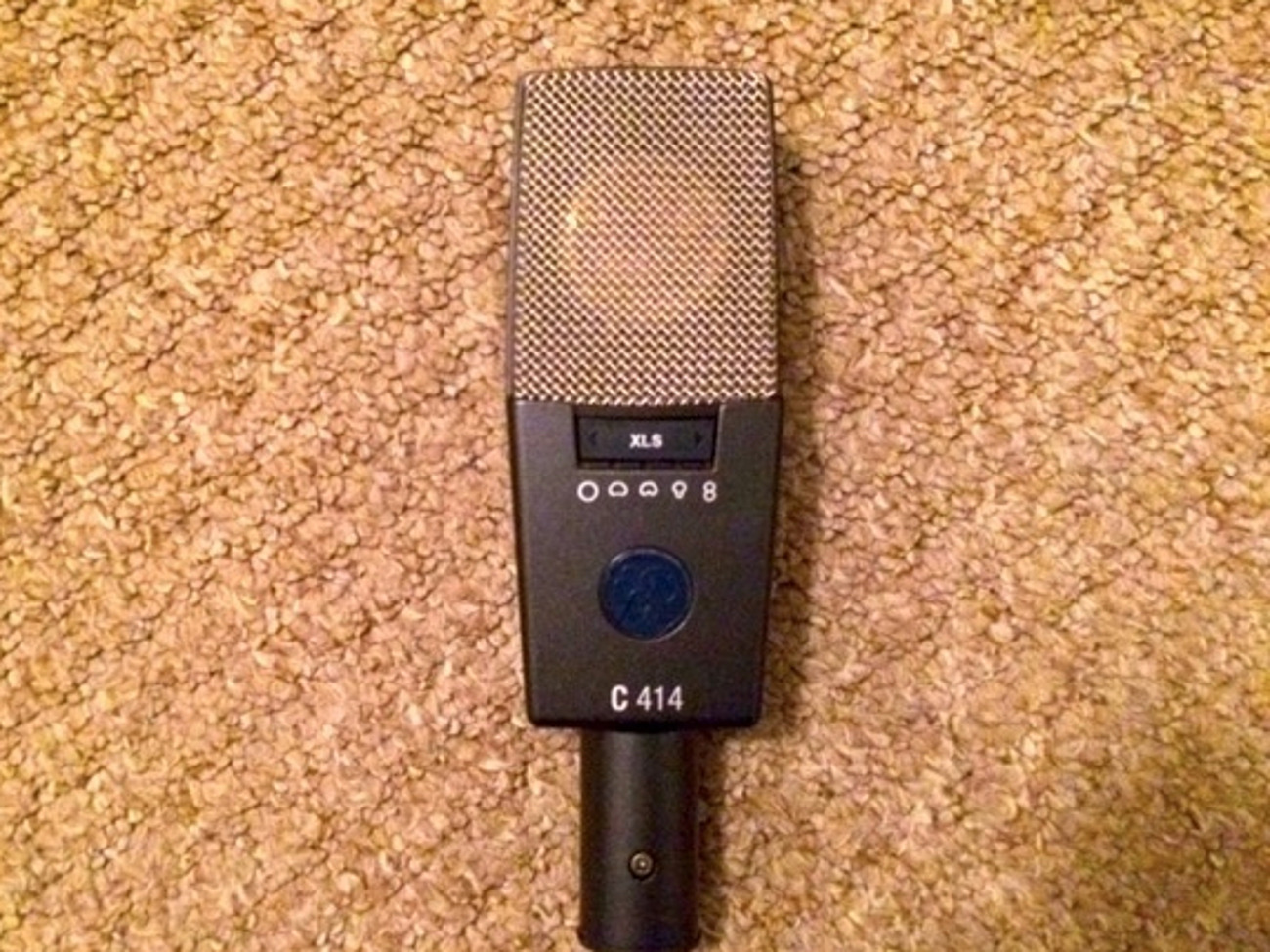 Akg c414 studio microphone