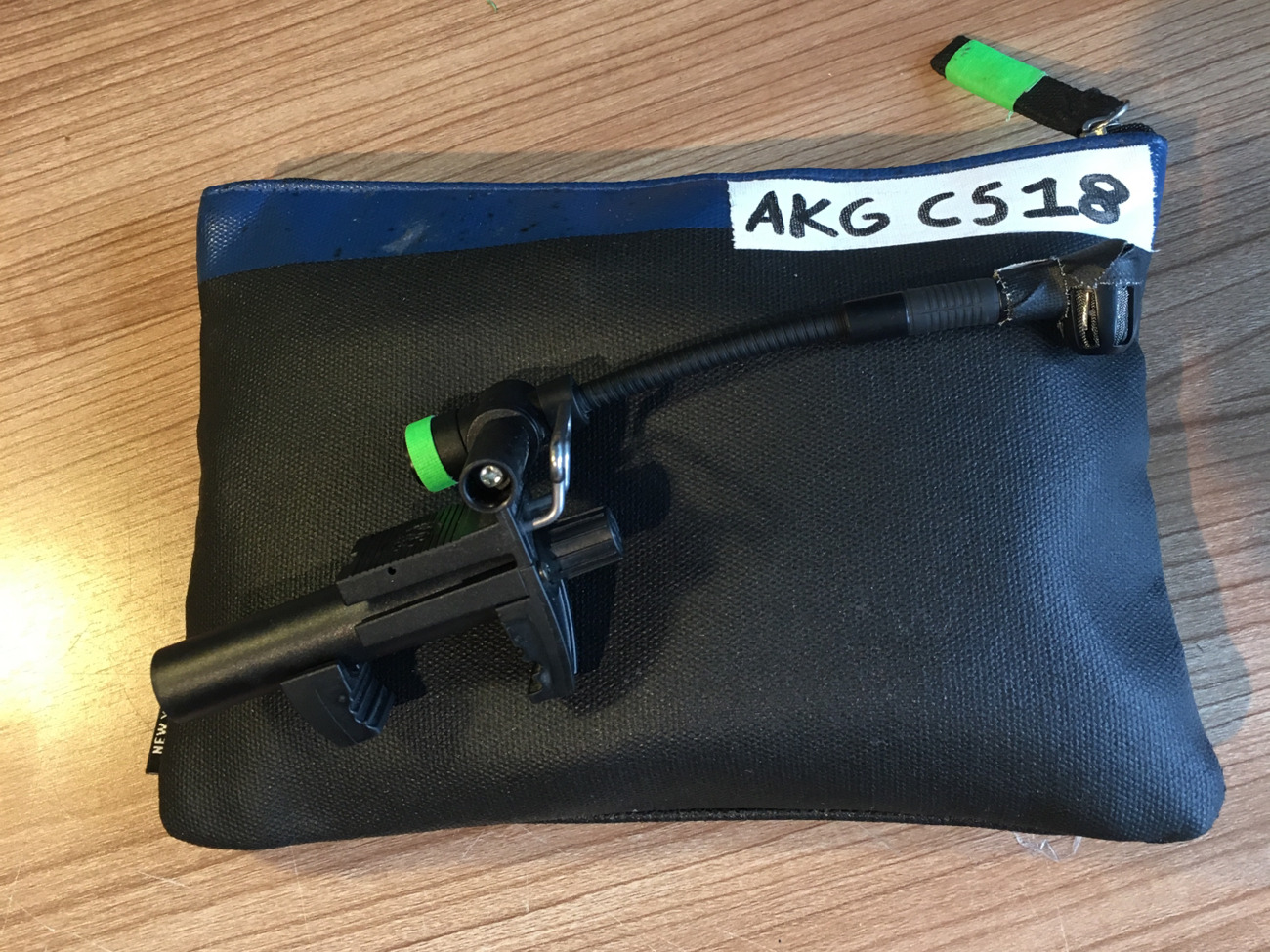 Akg c518 m microphone x2