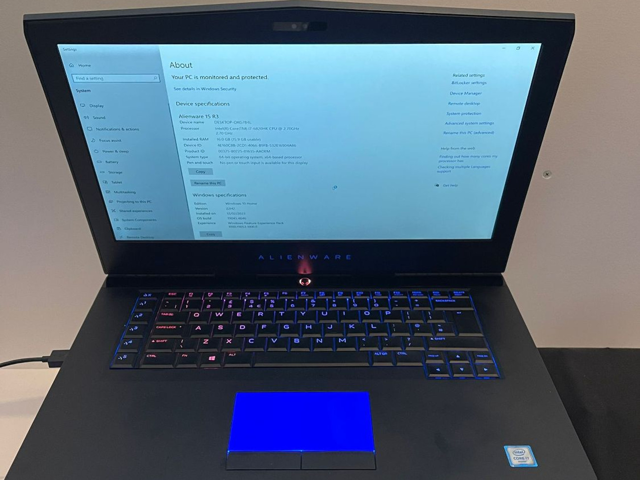 Alienware 15 r3 gaming laptop, vr ready 