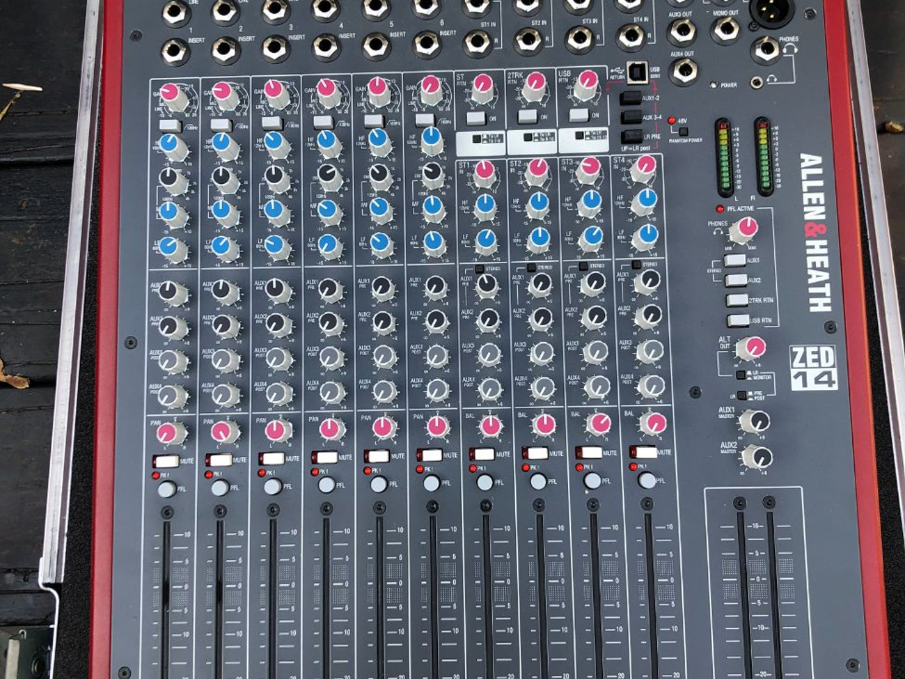Allen & heath zed 14