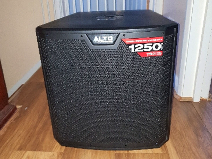 Alto ts212s subwoofer