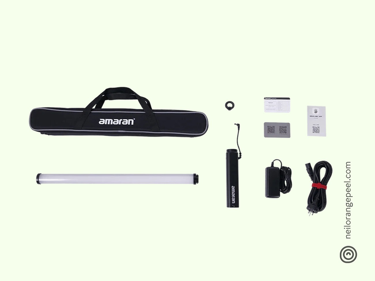 Amaran t2c rgbww tube light 40w output by aputure