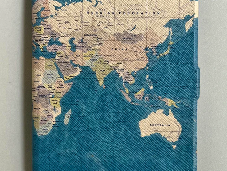 Amazon kindle with preloaded ebooks