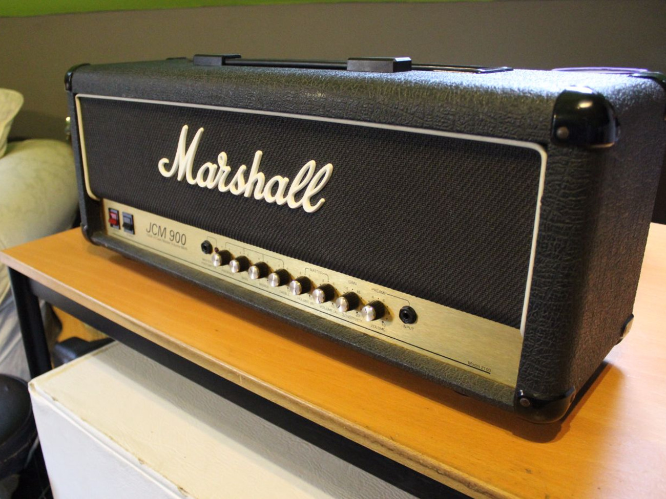 Amp - marshall jcm 900