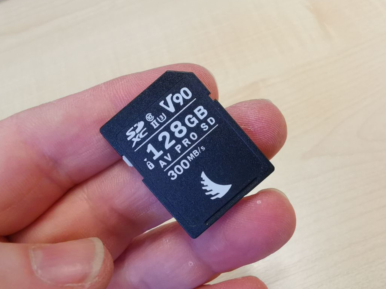 Angelbird 128gb 300mb/s - sdxc