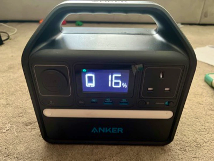 Anker 521 portable power station (powerhouse 256wh)