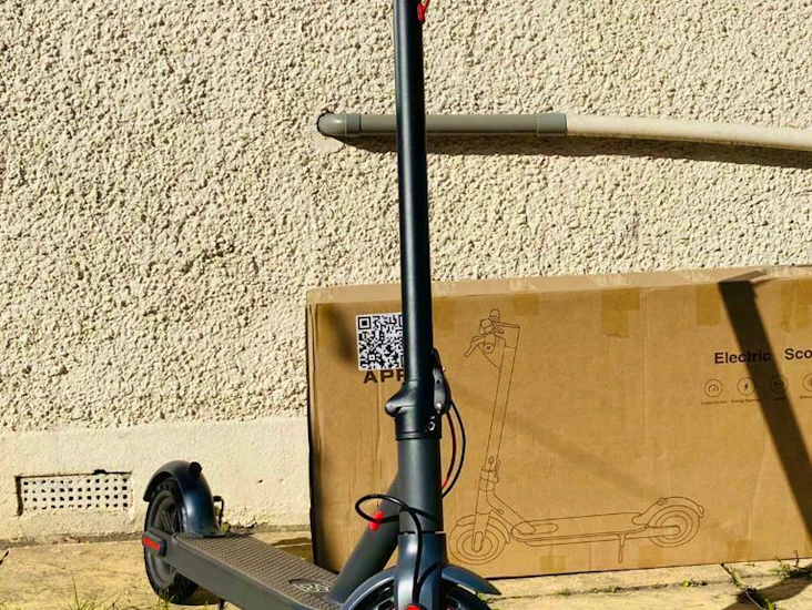 Aovo pro electric scooter