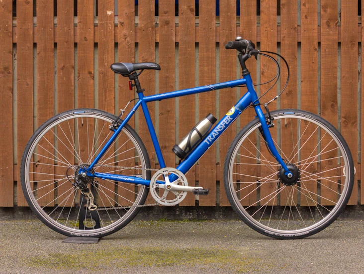 Apollo transfer e-bike hybrid large punctrure protection