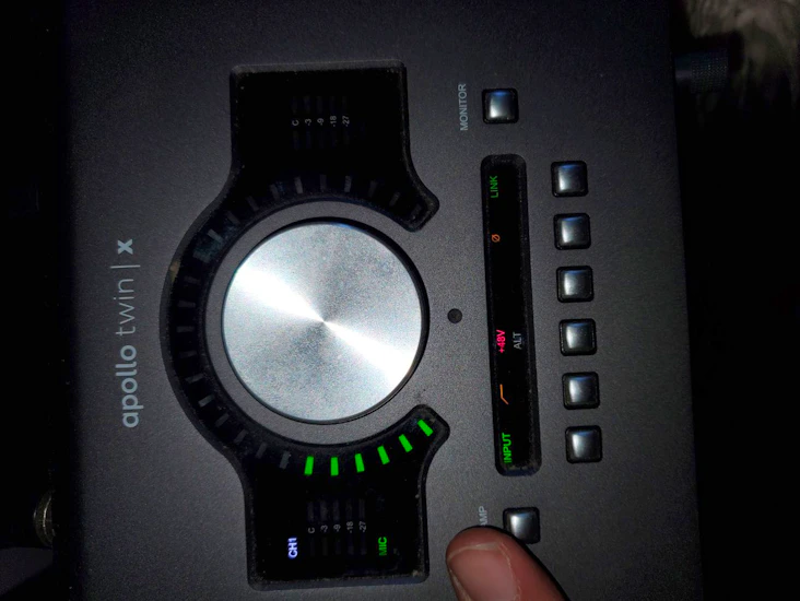 Apollo twin x audio interface