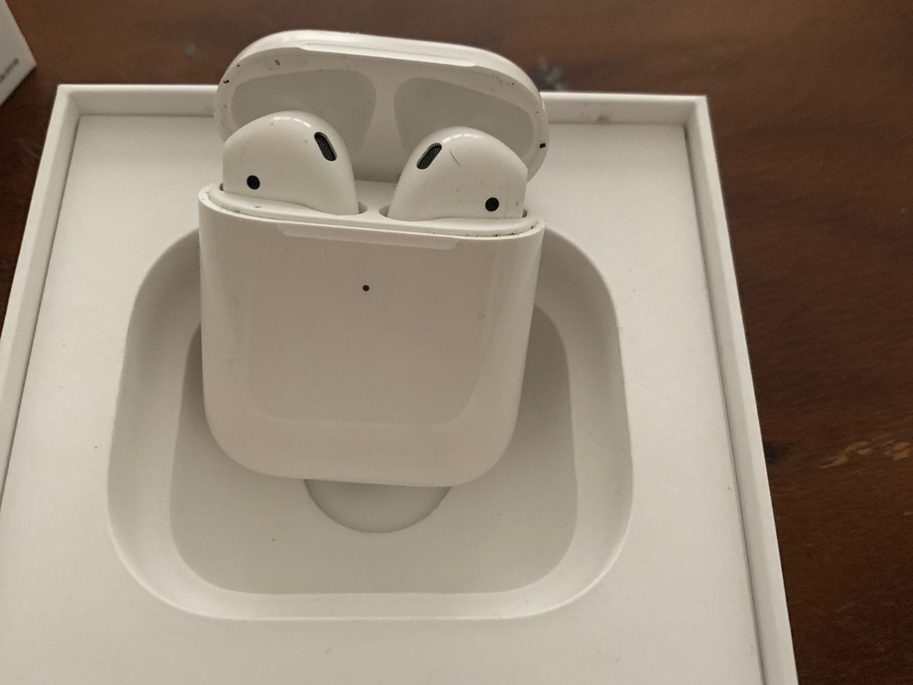 Apple air pods