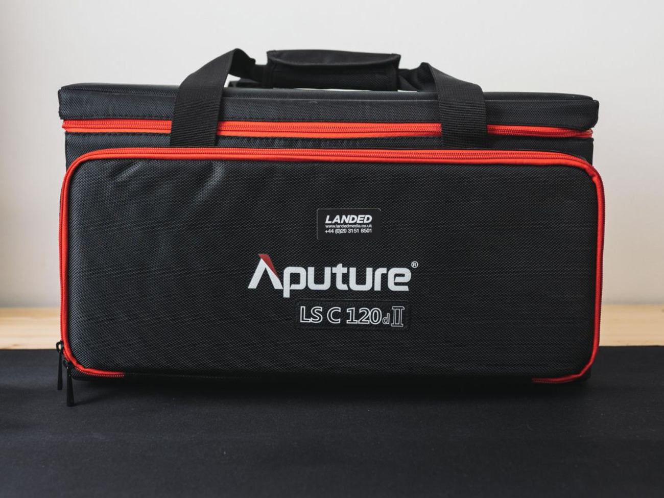 Aputure 120d mkii led lighting kit