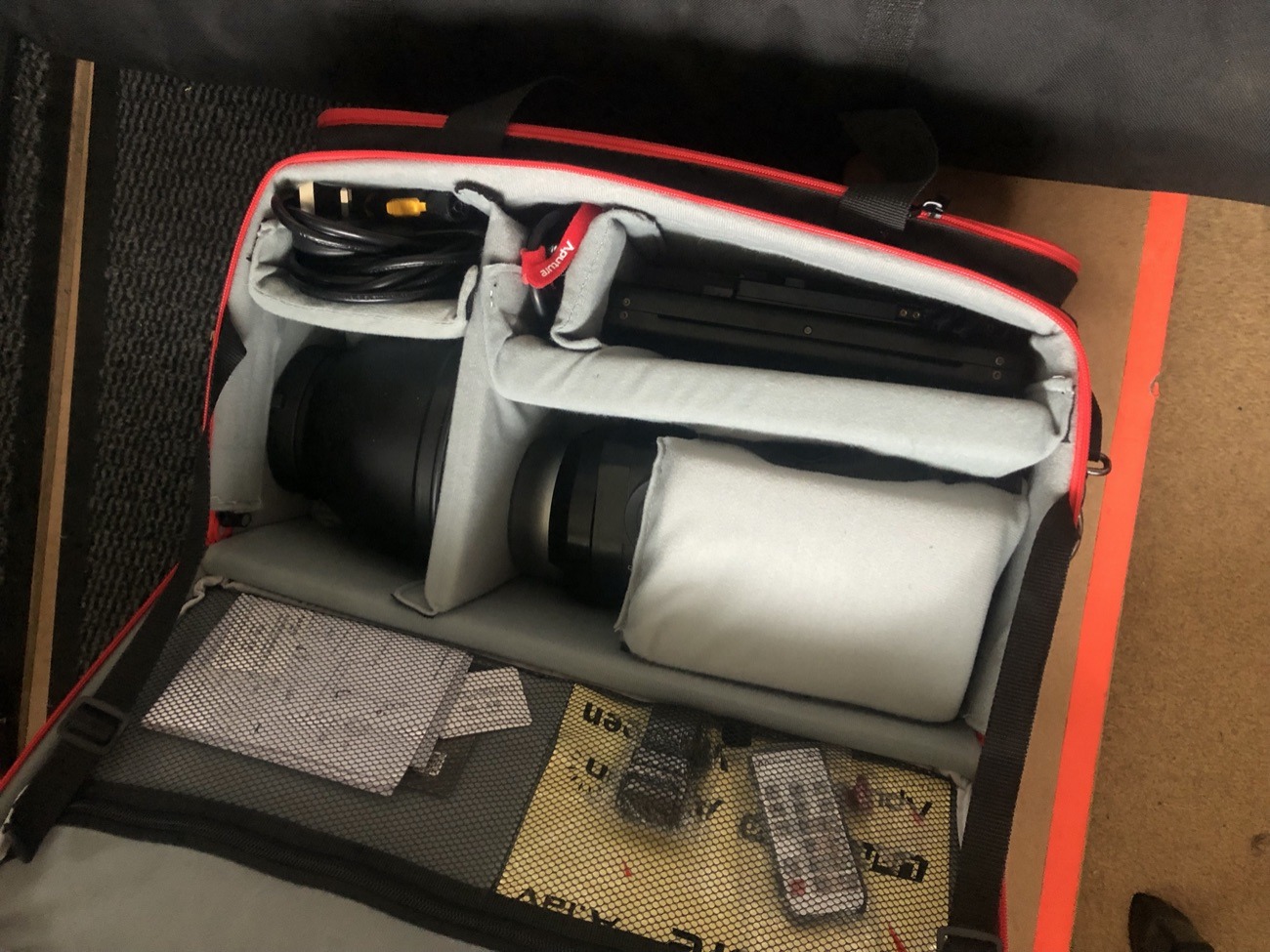 Aputure 120d with c stand & light dome
