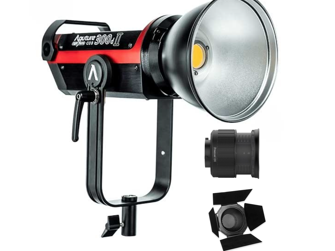 Aputure 300d ii w/ fresnel + barndoors
