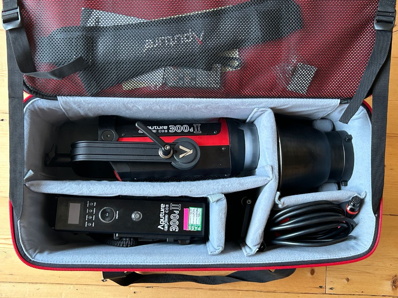 Aputure 300d mk2