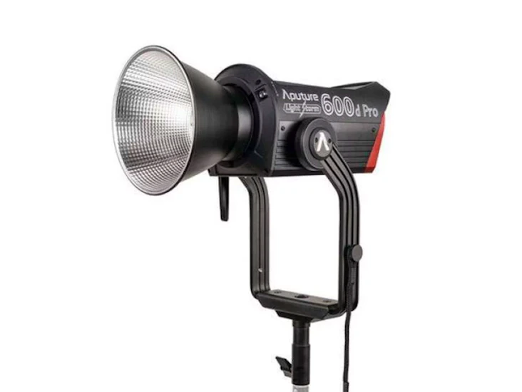 Aputure 600d pro
