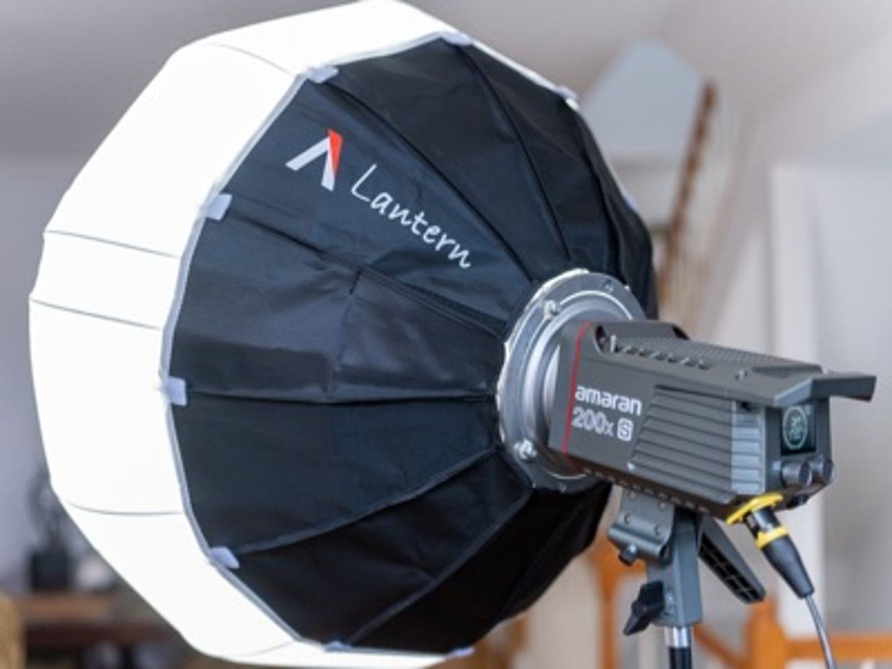 Rent Aputure Amara 200x S Bi-colour from Dlama K, Coseley