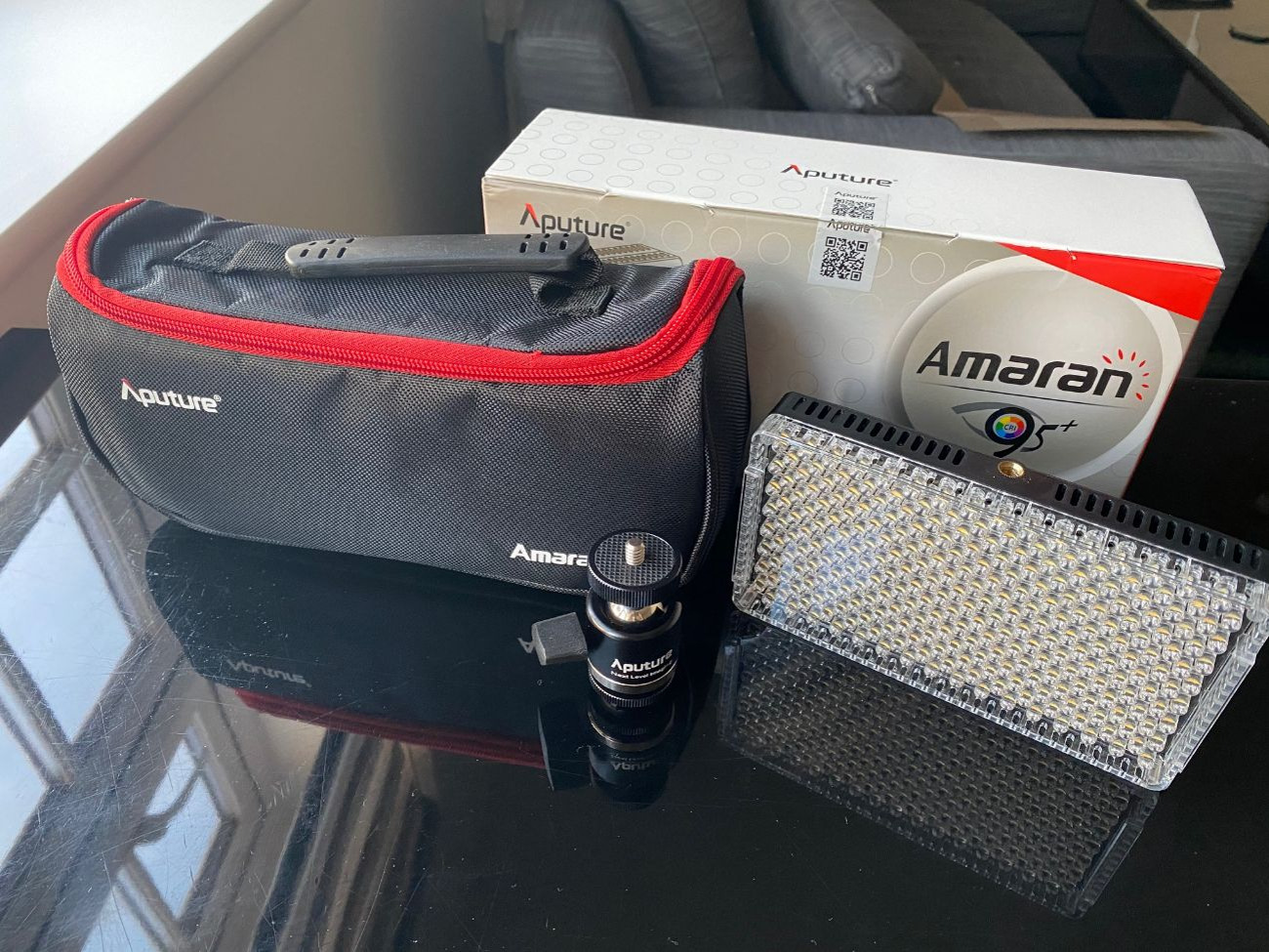 Aputure amaran f7 led light
