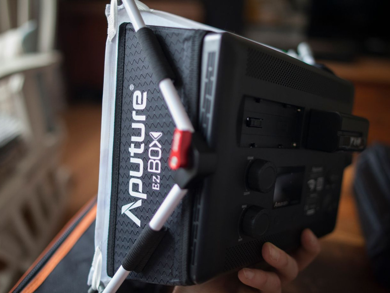 Aputure amaran h528c led light, softbox & grid