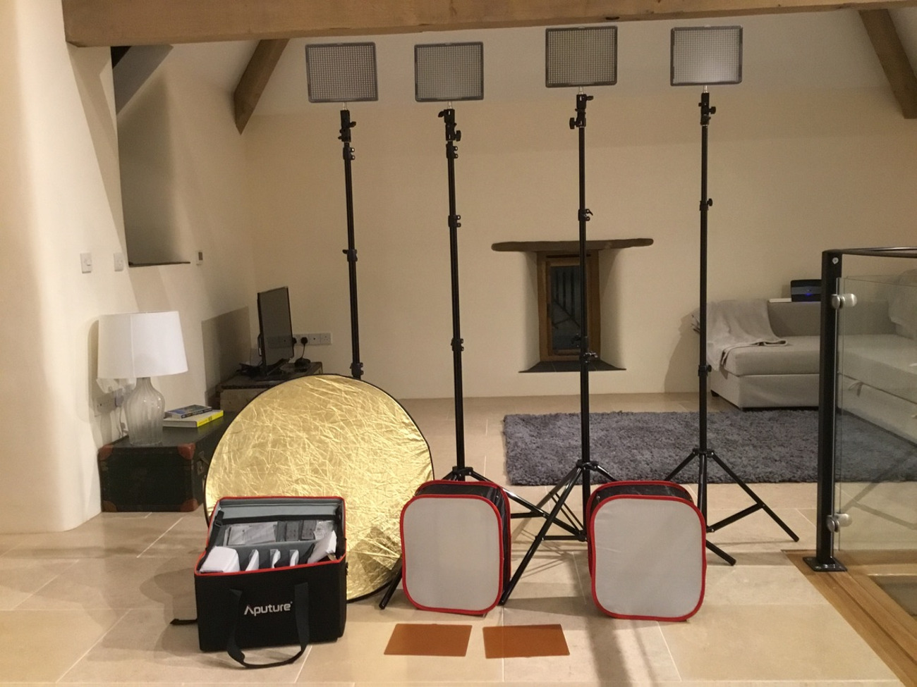 Aputure amaran led panel light kit: 2 x h672s + 2 x h672w