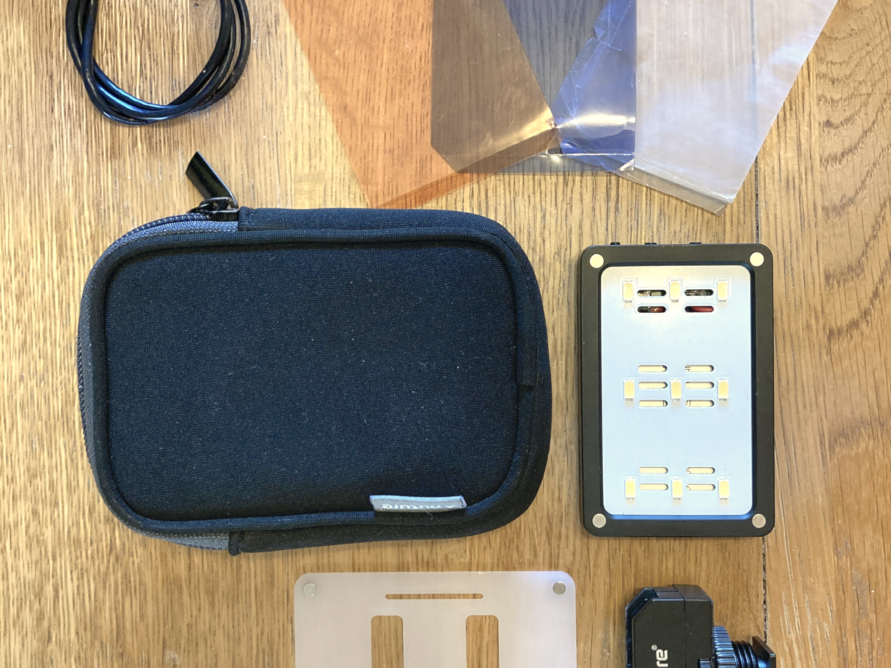 Aputure amaran m9 pocket sized daylight led light