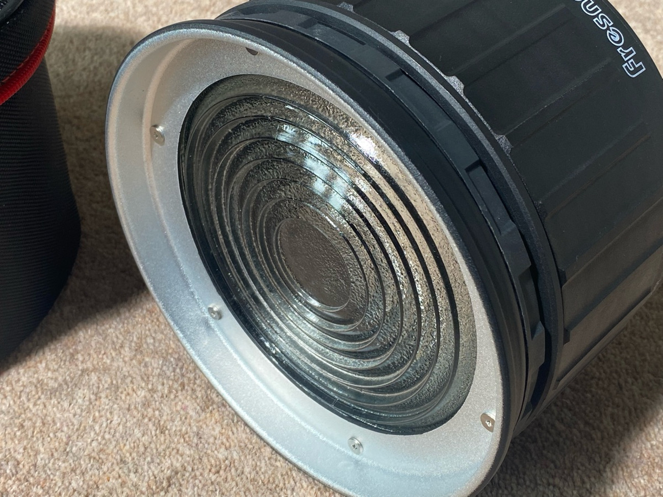 Aputure fresnel attachment 