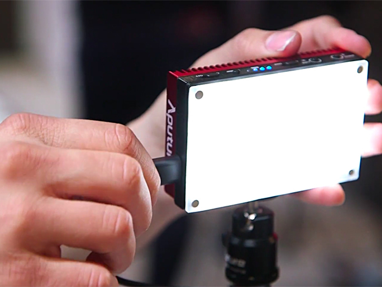 Aputure mx - camera light 