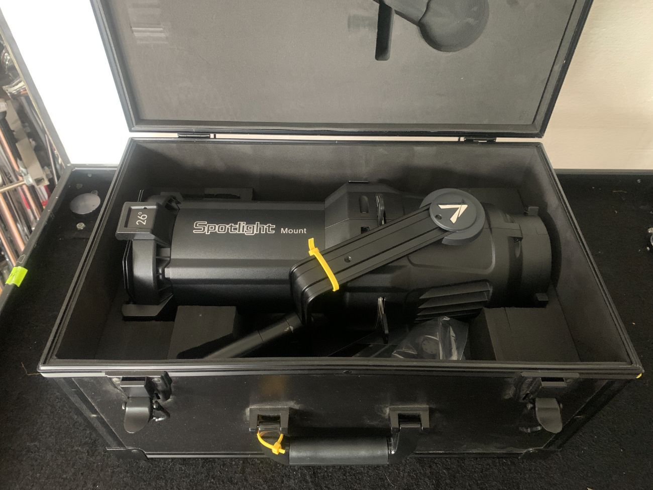 Aputure spotlight mount 26° attachment 