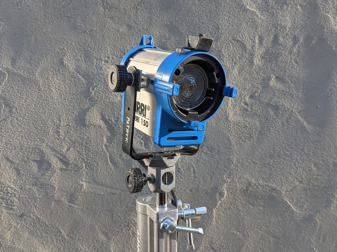 Arri 150 / 150w fresnel light