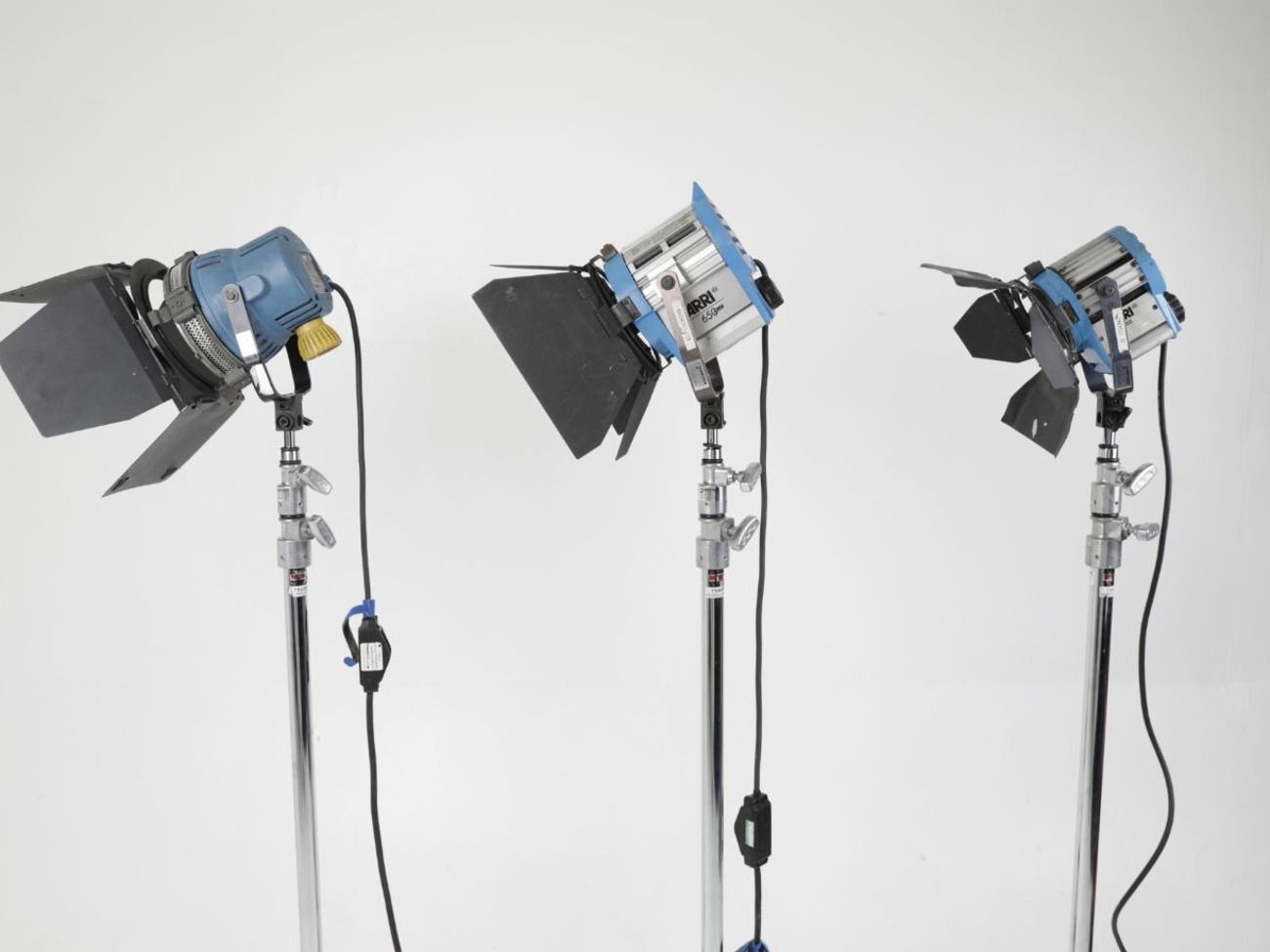 Arri 800ws, 650ws and 300ws lights + stands