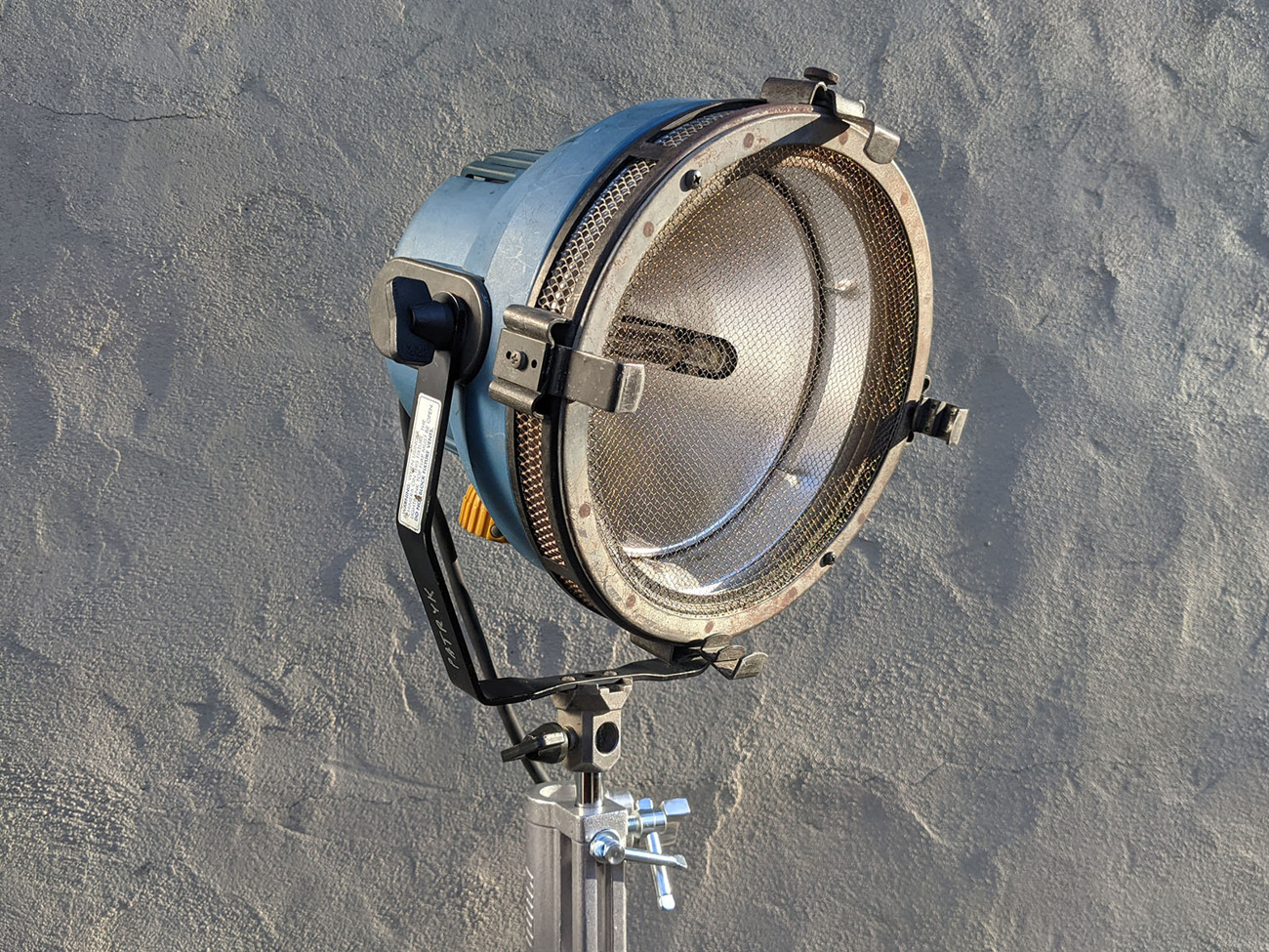 Arri 2000w open face light