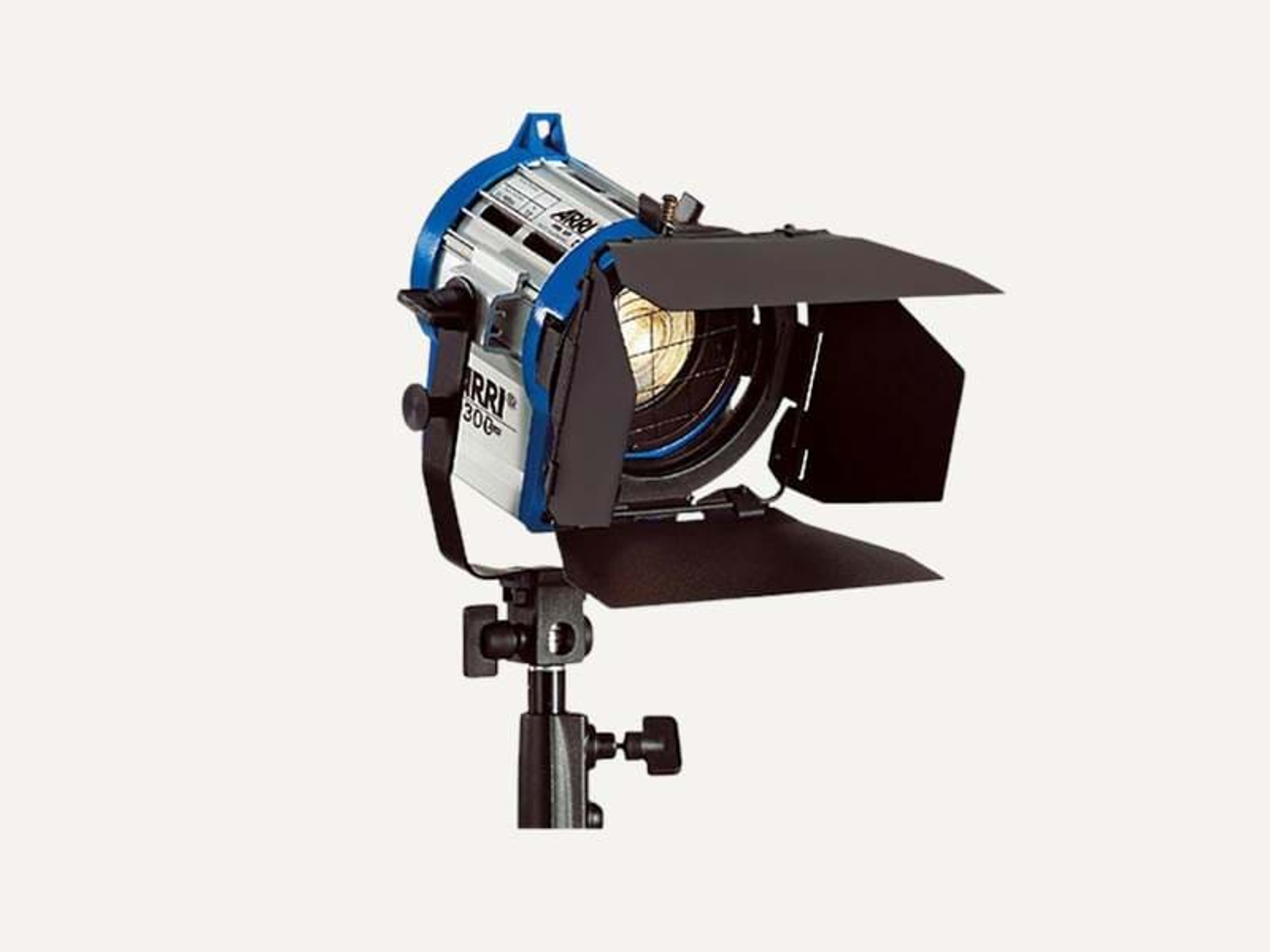Arri 300 plus - portable lightweight fresnel