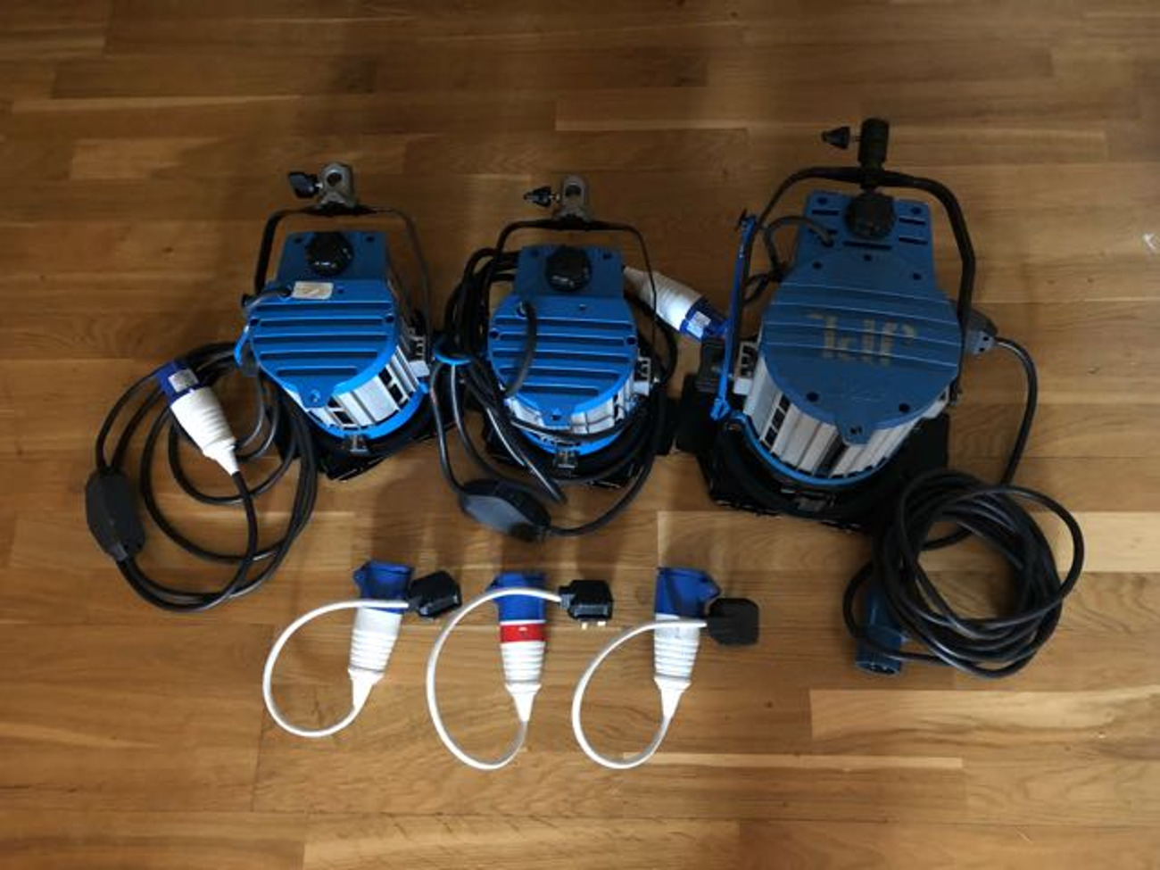 Arri fresnel 3x light kit 