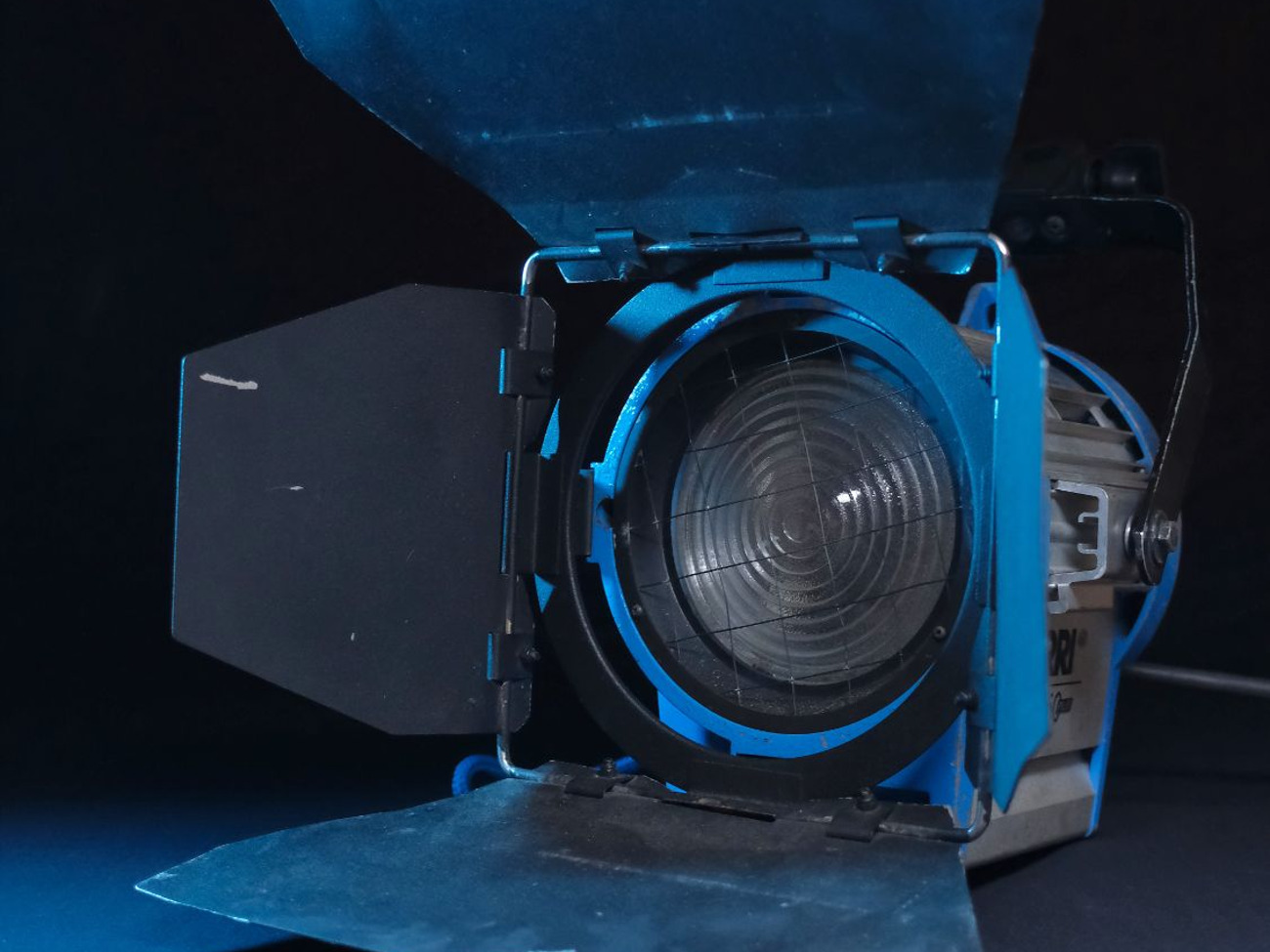 Arri tungsten junior light set + 1k dimmer pack