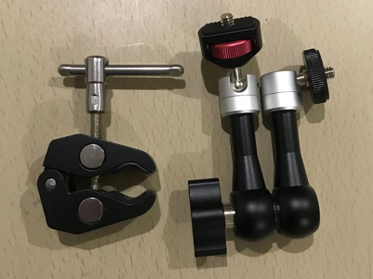 Articulating magic arm with clamp 7" inch