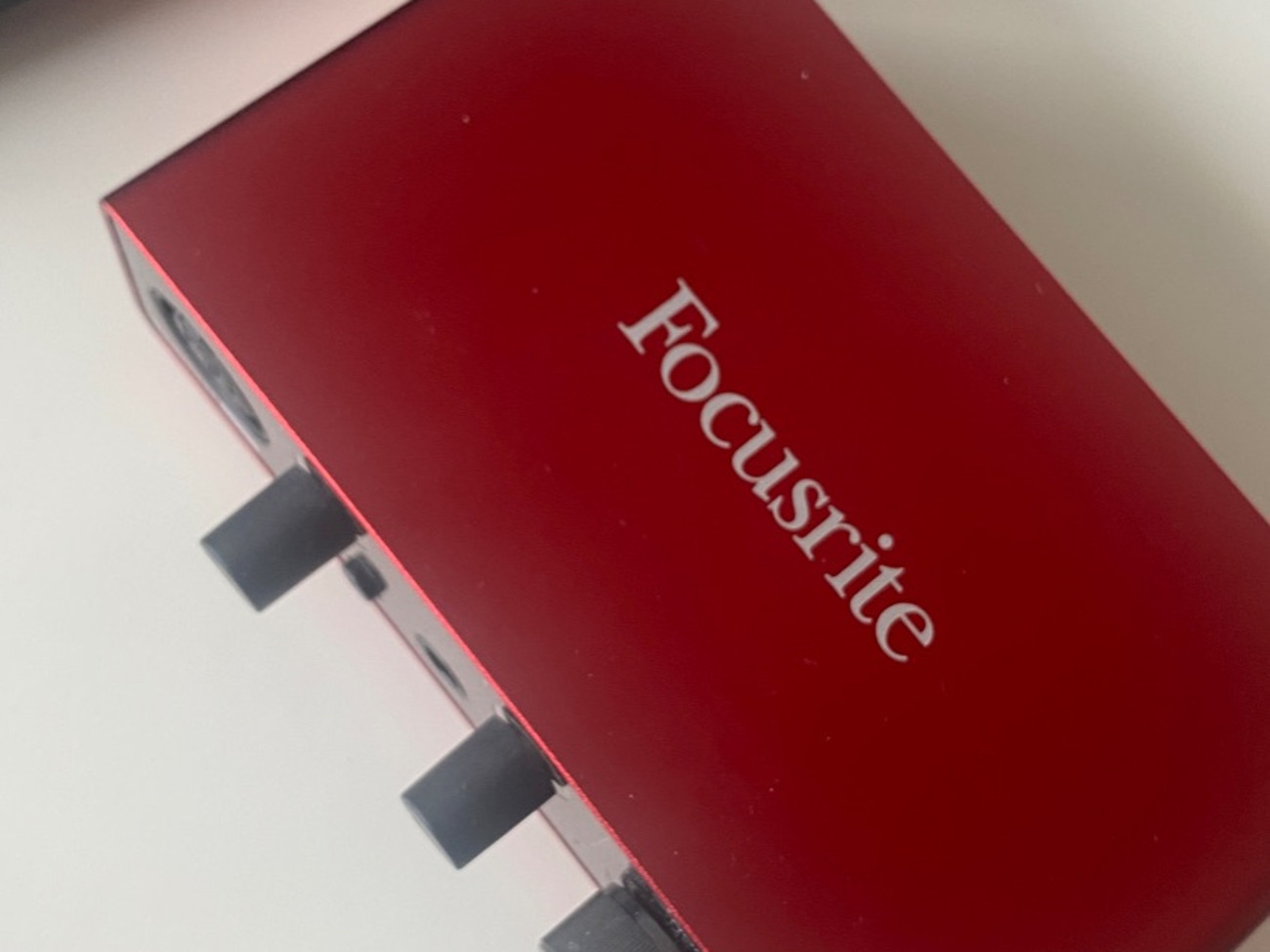 Arturia microfreak + focusrite scarlett solo + mic bundle