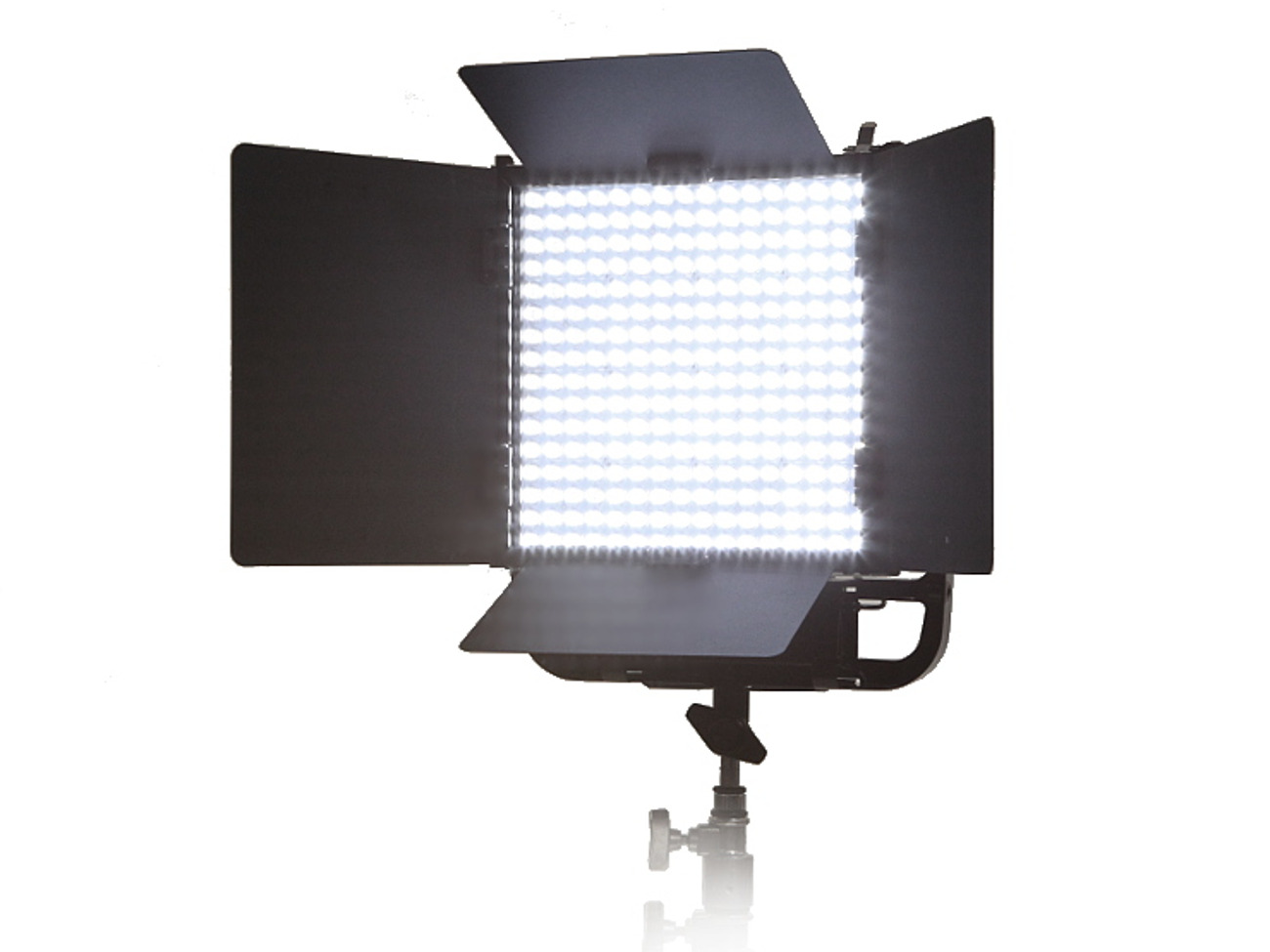 Astra 1x1 bi colour lightpanels with ixd battery kit