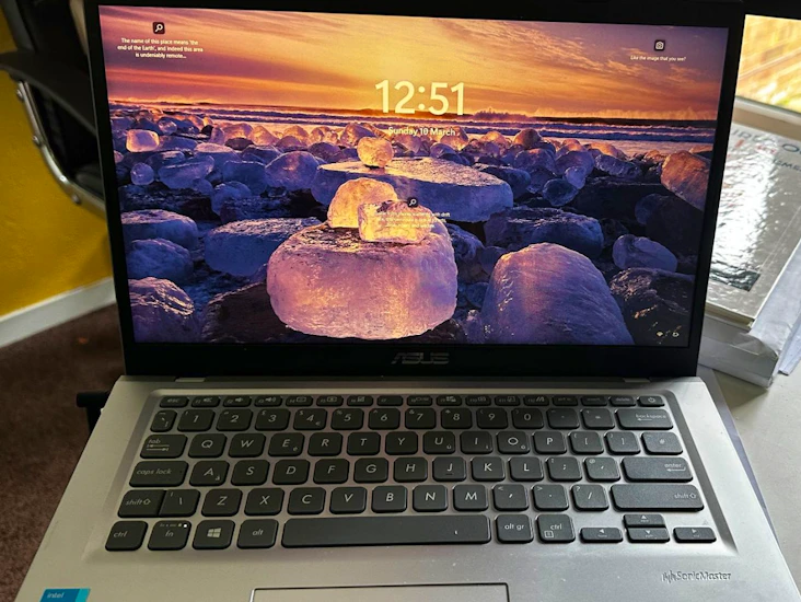 Asus laptop