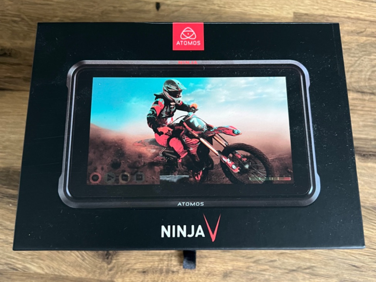 Atomos ninja v recorder/monitor