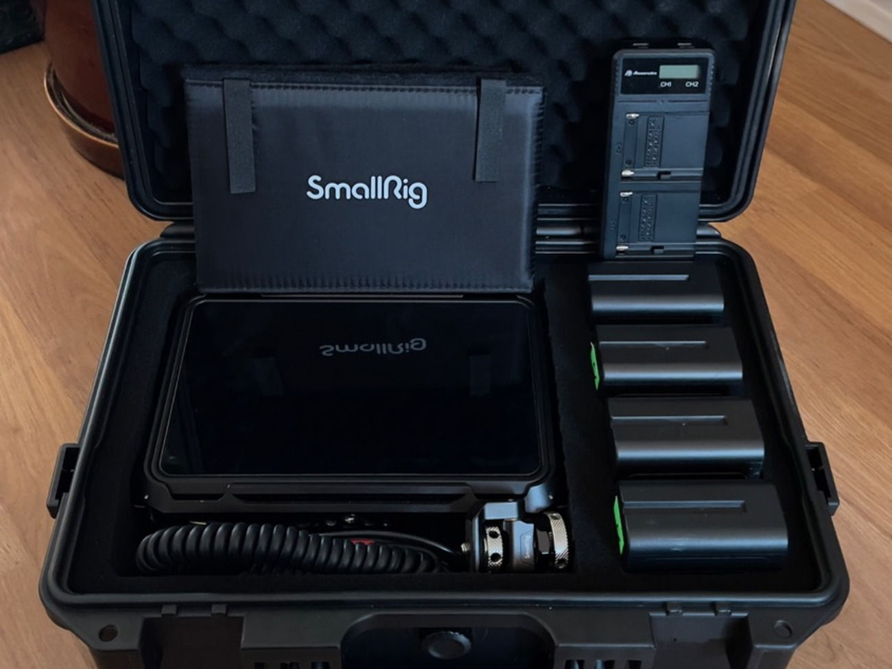 Atomos shinobi 7inch ready to use kit 