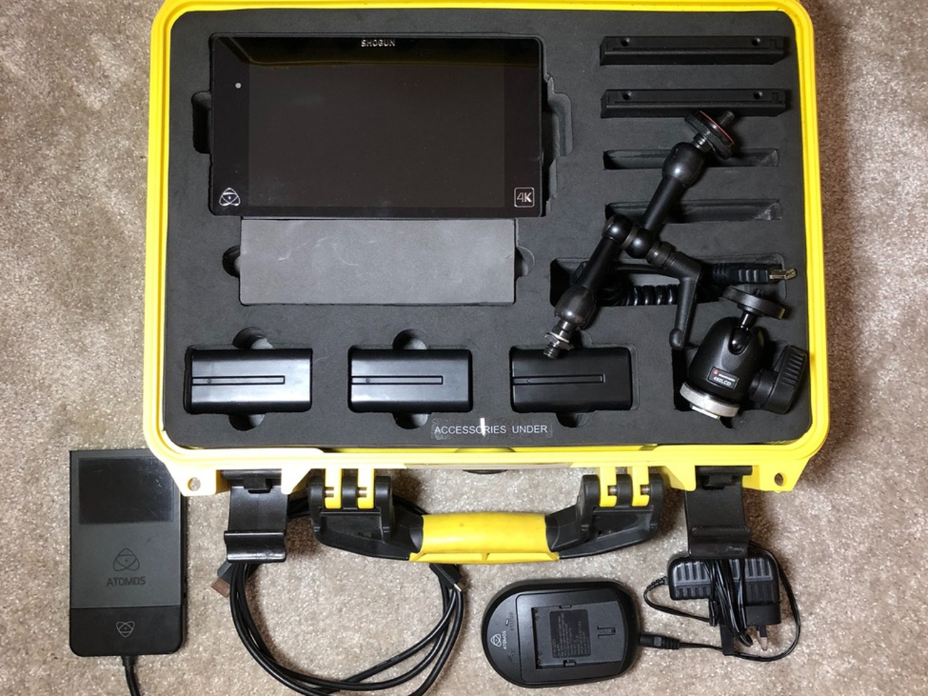 Atomos shogun 4k monitor recorder + ball mount & cine arm