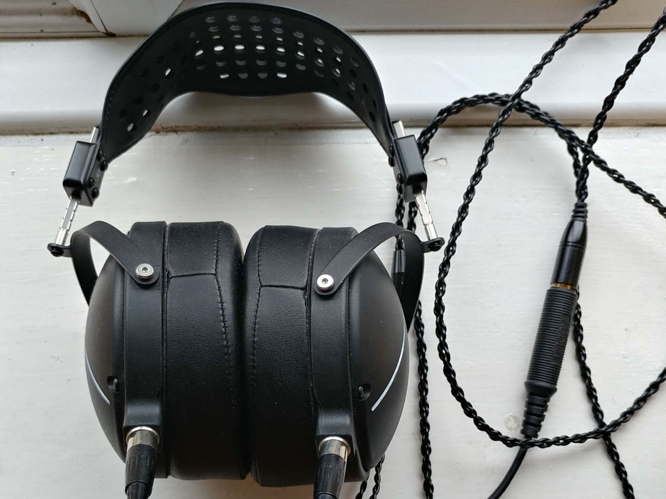 Audeze lcd-2 closed back

