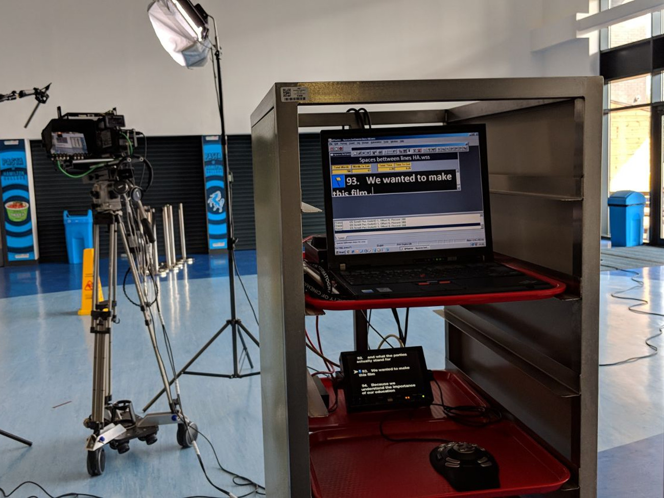 Autocue qmaster with qbox
